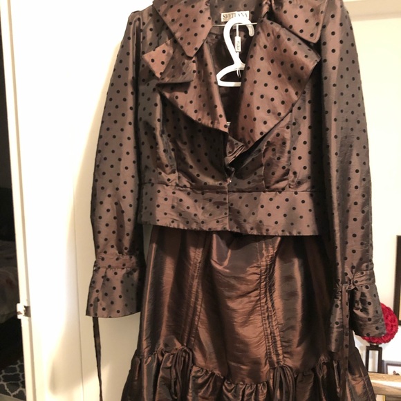 Brown and Black Two piece outfit - Picture 4 of 4